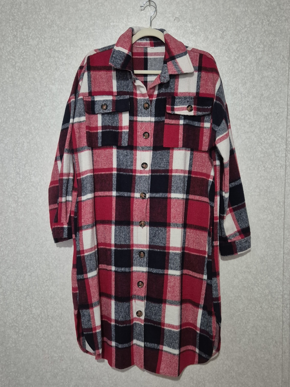 Womens Red and Black Plaid Button-Front Long Shirt Jacket-Size:M